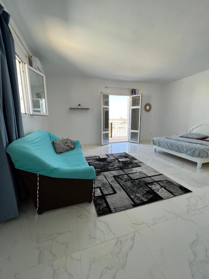 Magnifique Villa Avec Piscine Sur L'Ile De Djerba Хумт-Сук Экстерьер фото
